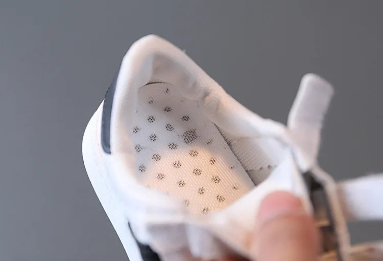 Children's Sneakers Kids White Non-slip Casual School Shoes Boys Girls Hook Breathable Sneakers Toddler Outdoor Flat Board Shoes