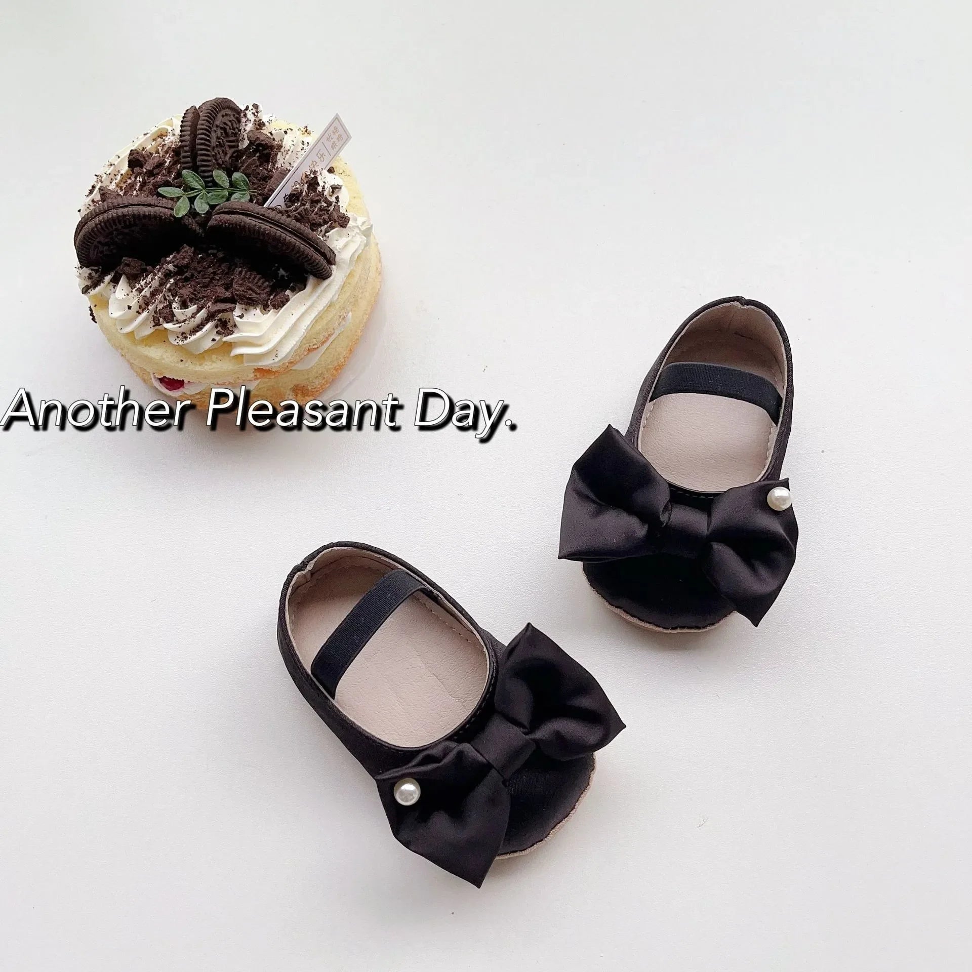 0-18M Newborn Baby Bowknot Shoes Rubber Sole Anti-slip PU Ballet Slippers Infant Girl Dress First Walkers Kids Pearl Crib Shoes