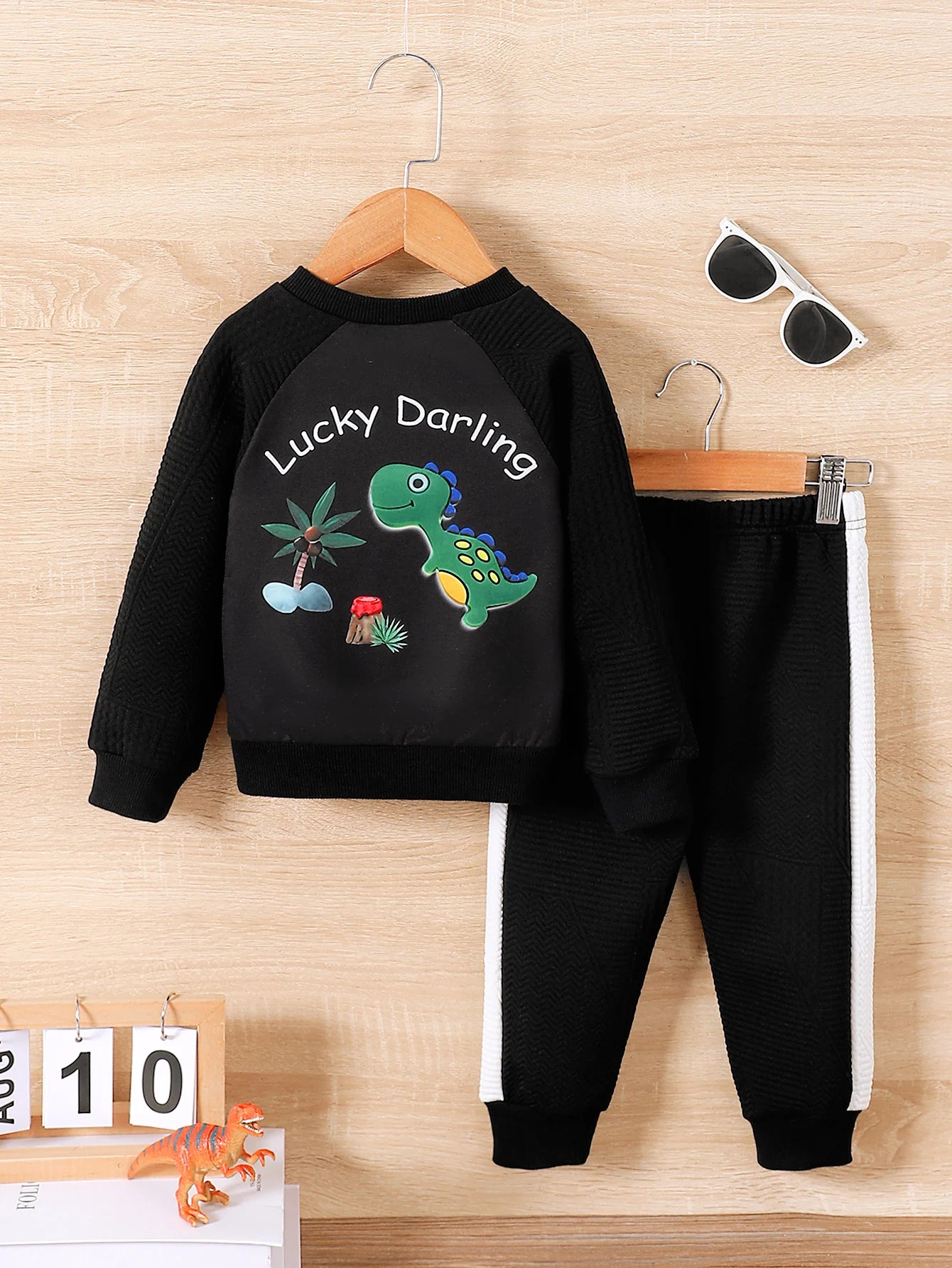 Boys' Sports Style Set Round Neck Dinosaur Printed Long Sleeve+Long Pants 2-piece Set 1-5 Year Old Boys' Spring and Autumn Set