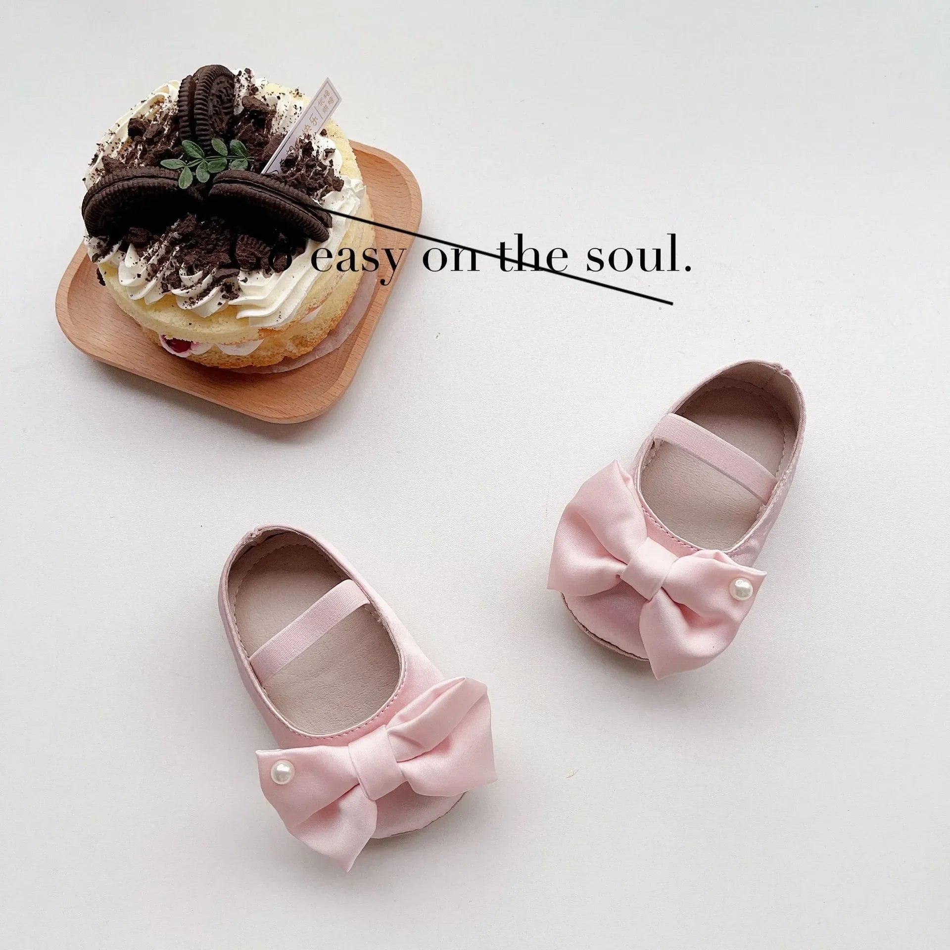 0-18M Newborn Baby Bowknot Shoes Rubber Sole Anti-slip PU Ballet Slippers Infant Girl Dress First Walkers Kids Pearl Crib Shoes