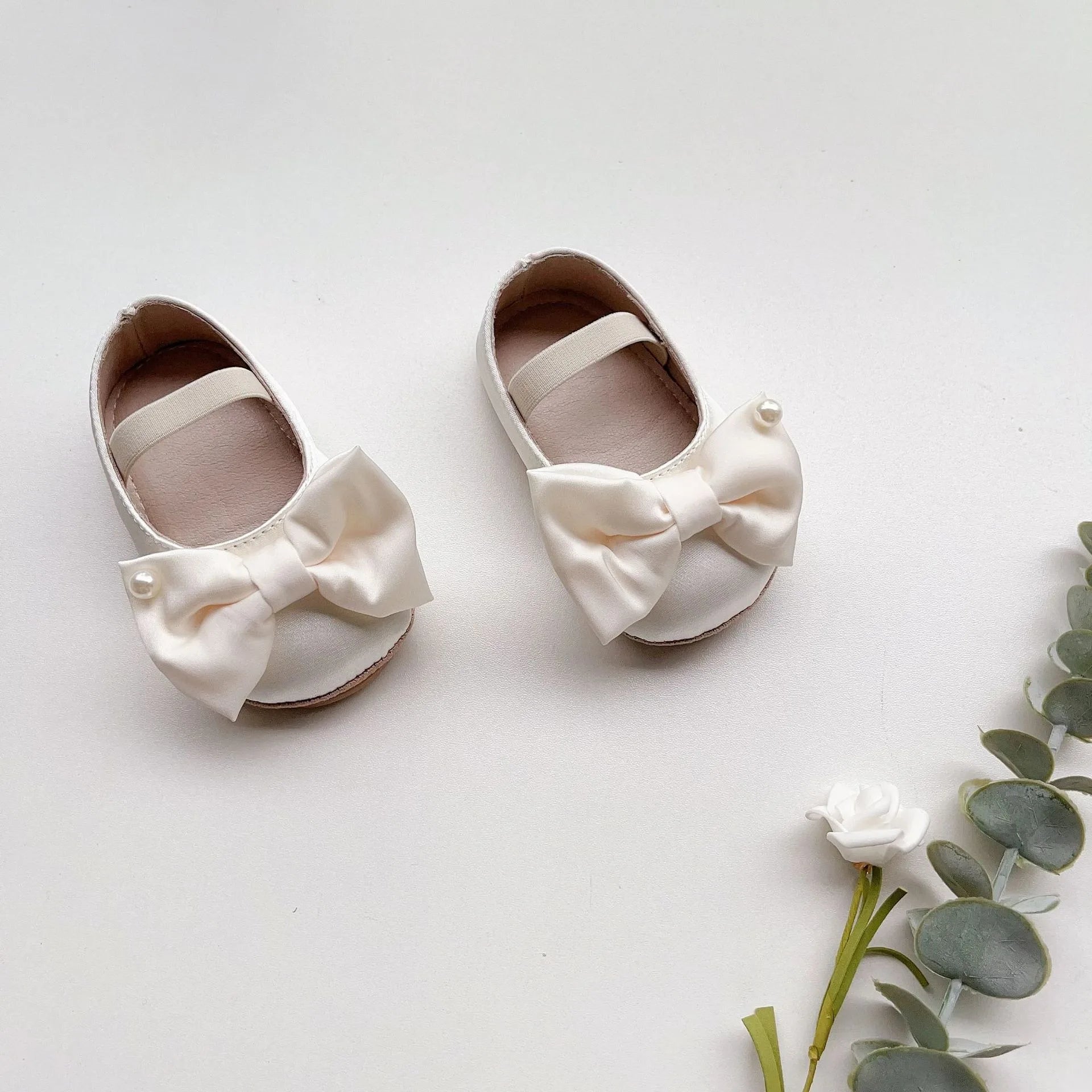 0-18M Newborn Baby Bowknot Shoes Rubber Sole Anti-slip PU Ballet Slippers Infant Girl Dress First Walkers Kids Pearl Crib Shoes
